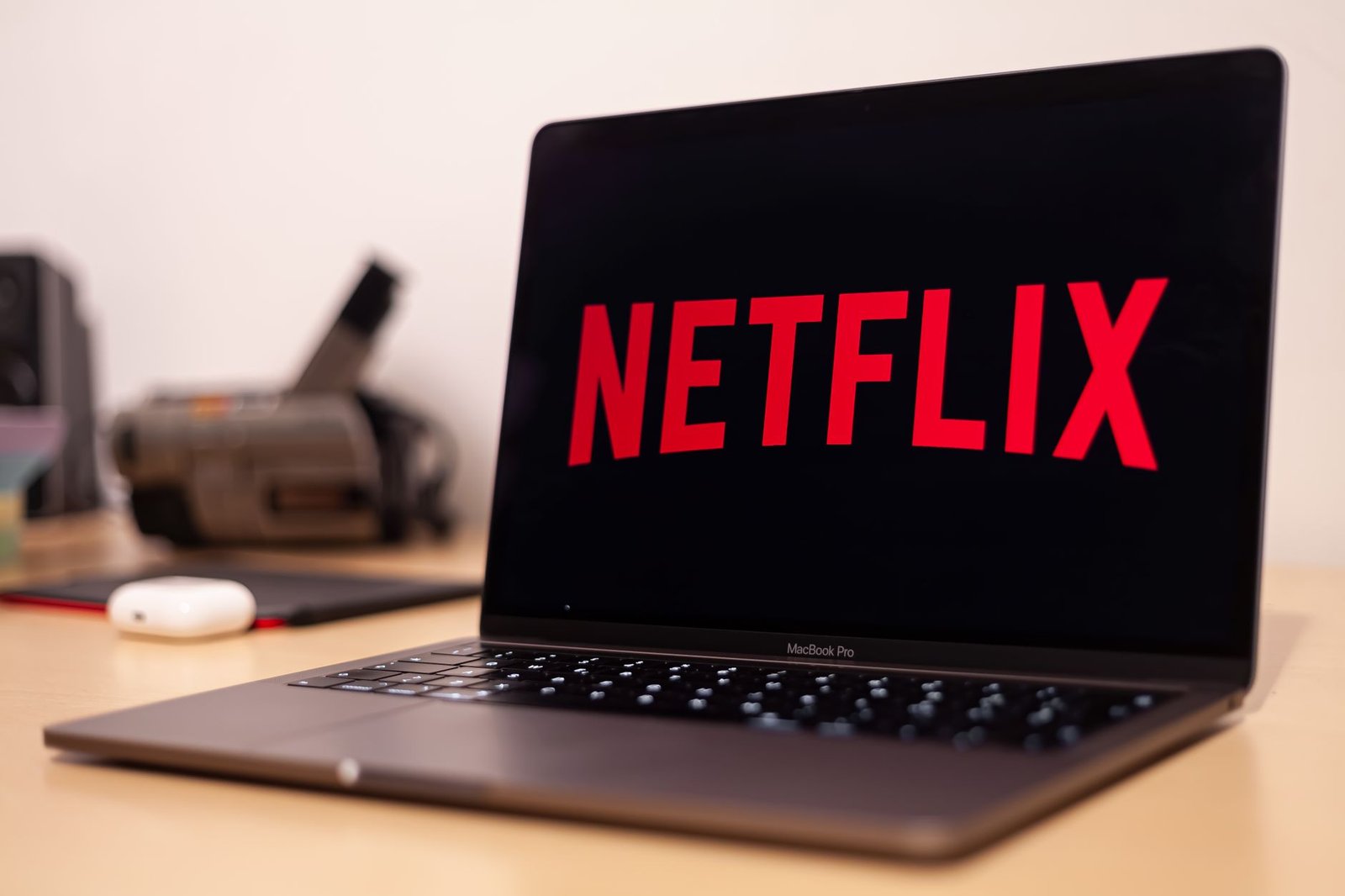 Comparing free versus paid data removal options