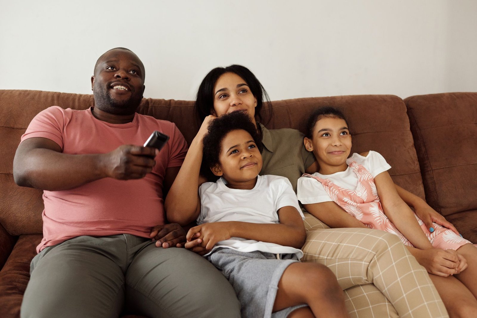 Family watching TV together, the case where a bundle saves money
