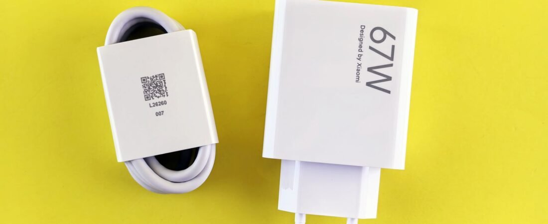 How to choose a USB-C charger by reading the wattage, PD, and PPS printed on its label