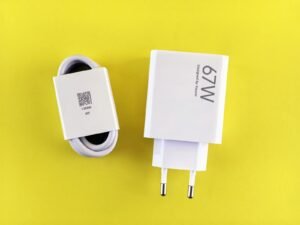 How to choose a USB-C charger by reading the wattage, PD, and PPS printed on its label