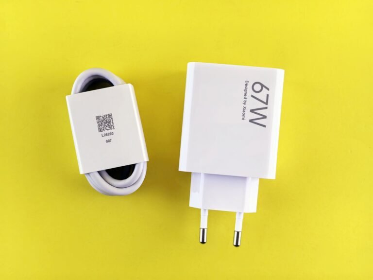 How to choose a USB-C charger by reading the wattage, PD, and PPS printed on its label