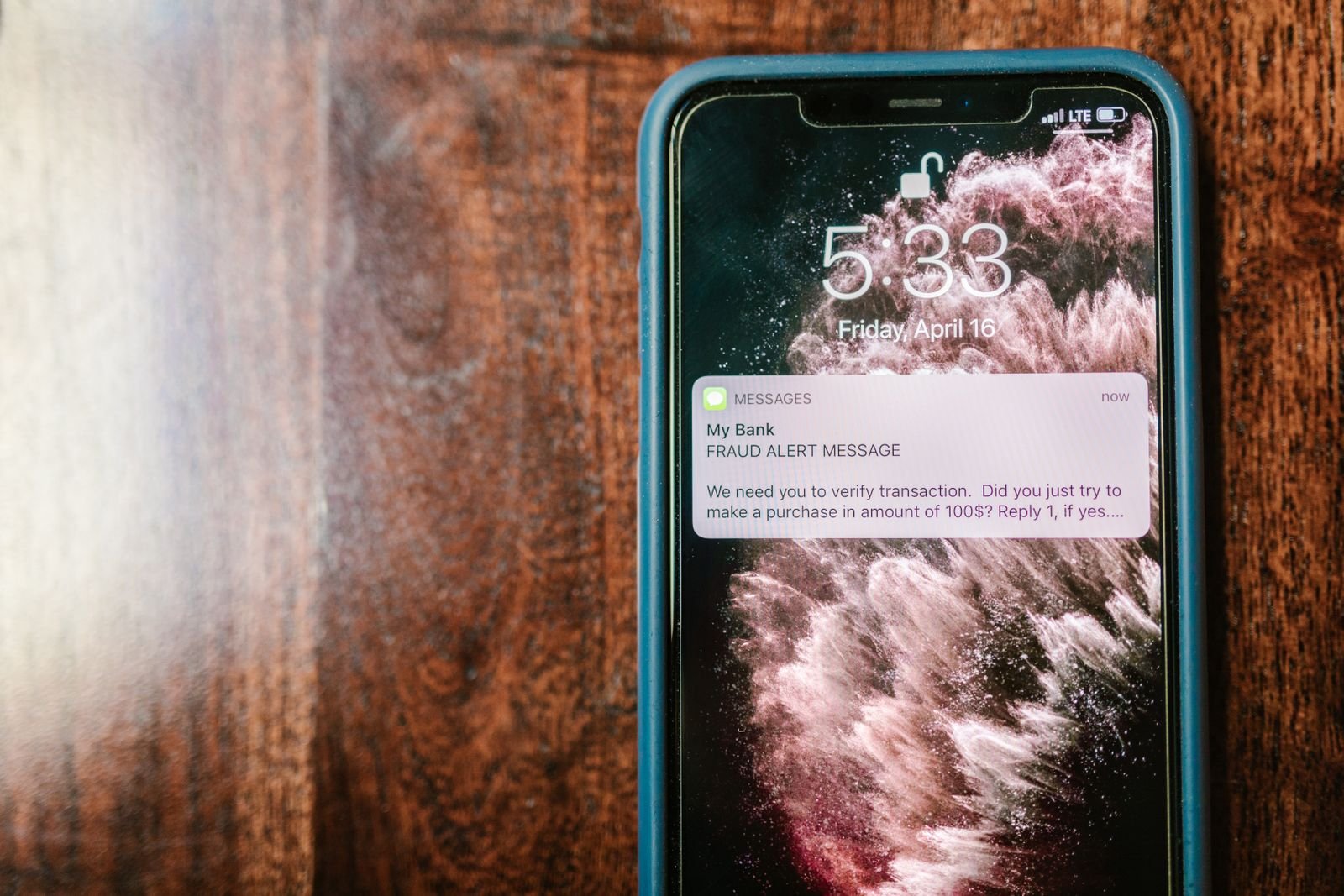 Passkeys vs passwords: a fake bank fraud alert text message trying to phish a login
